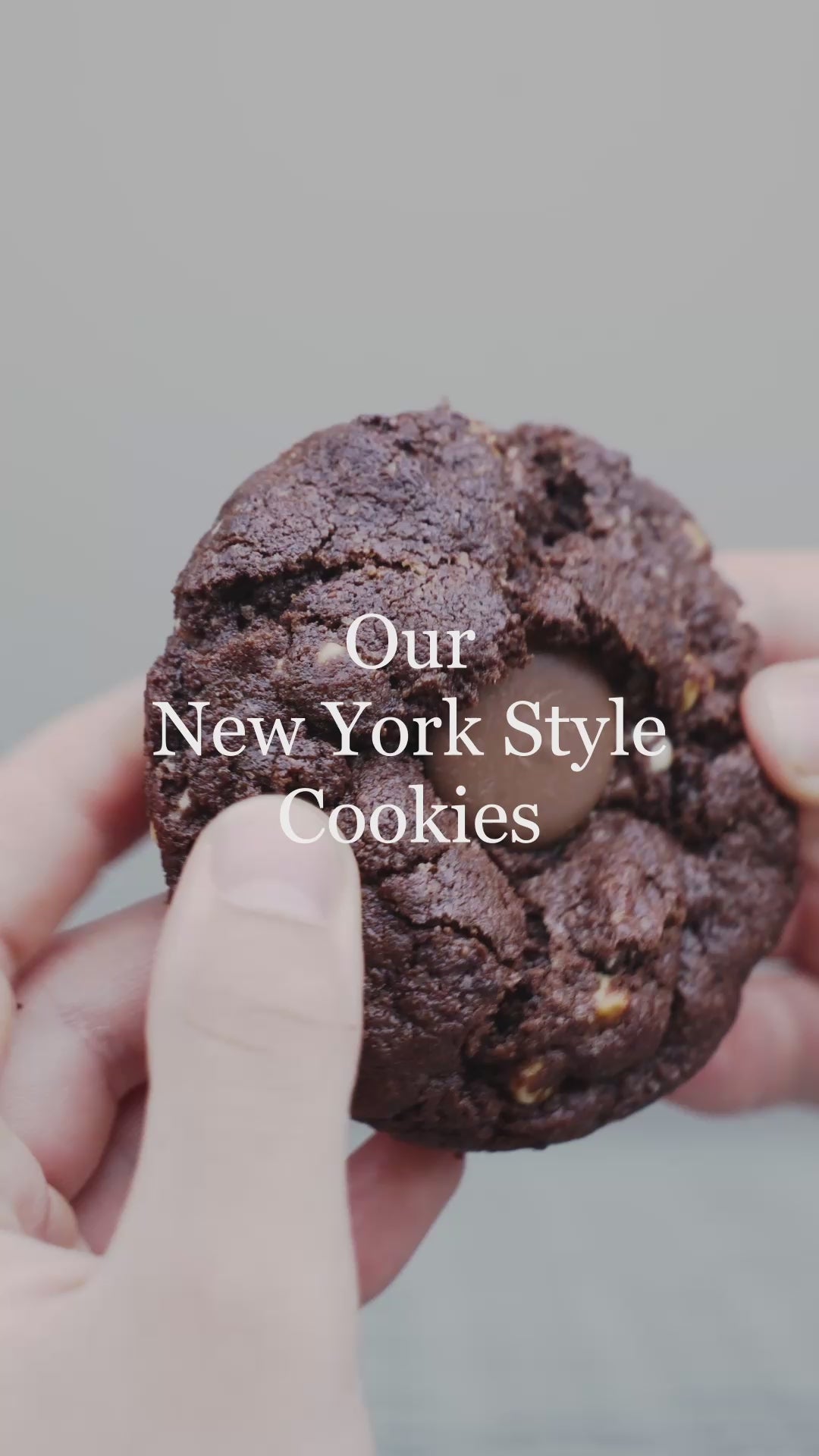 Video showing gooey cookie pulls