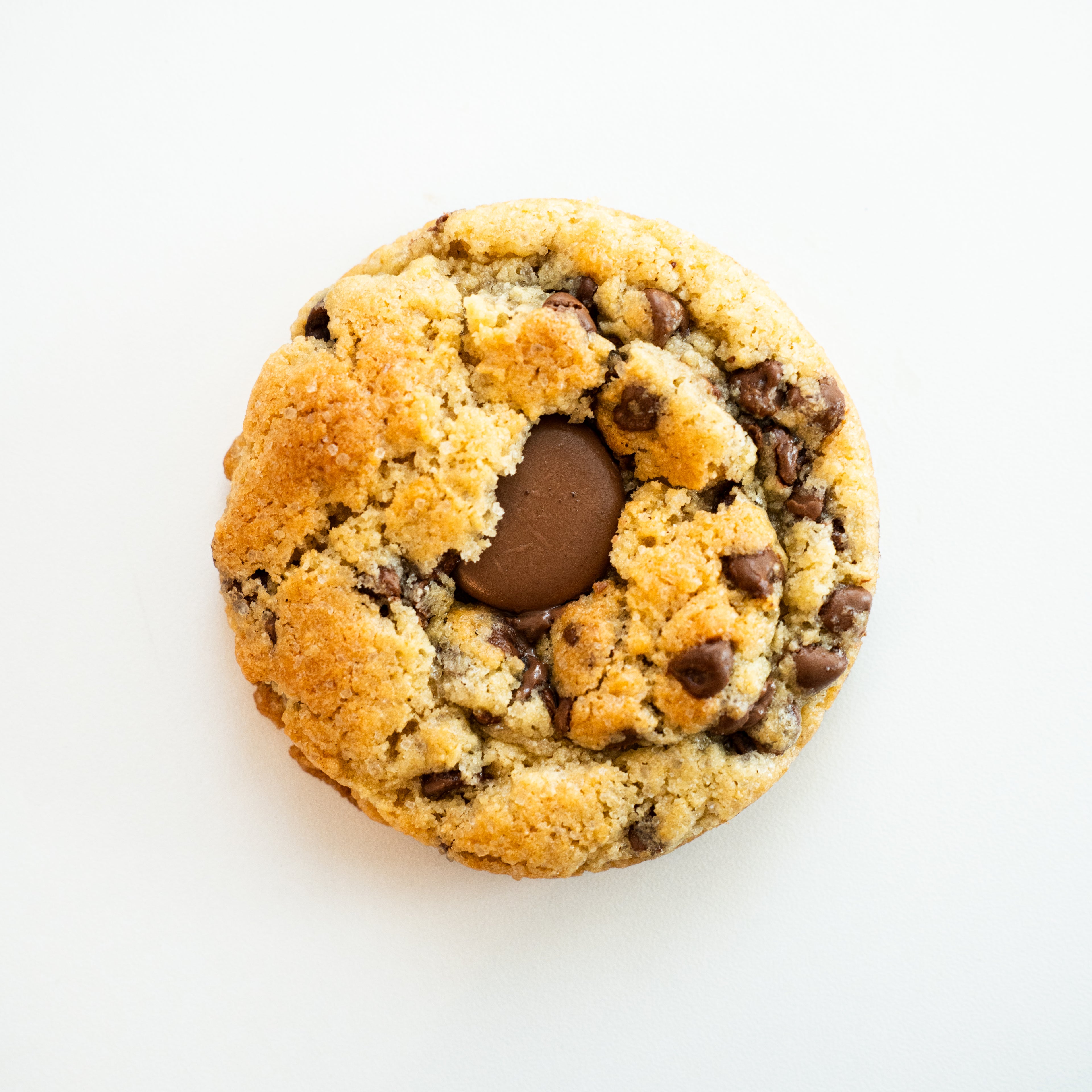 Chocolate chip cookie
